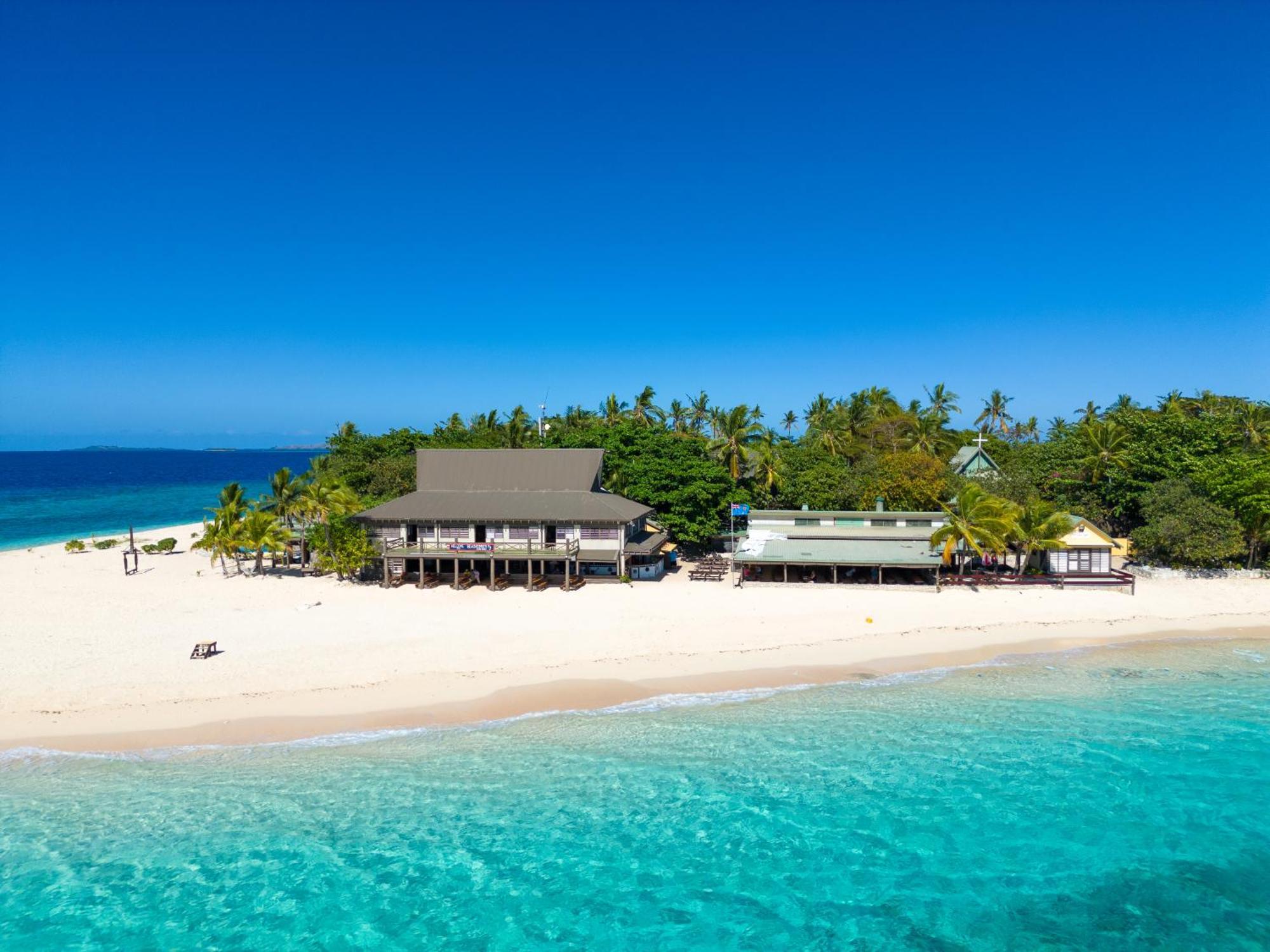 Beachcomber Island Resort Buitenkant foto