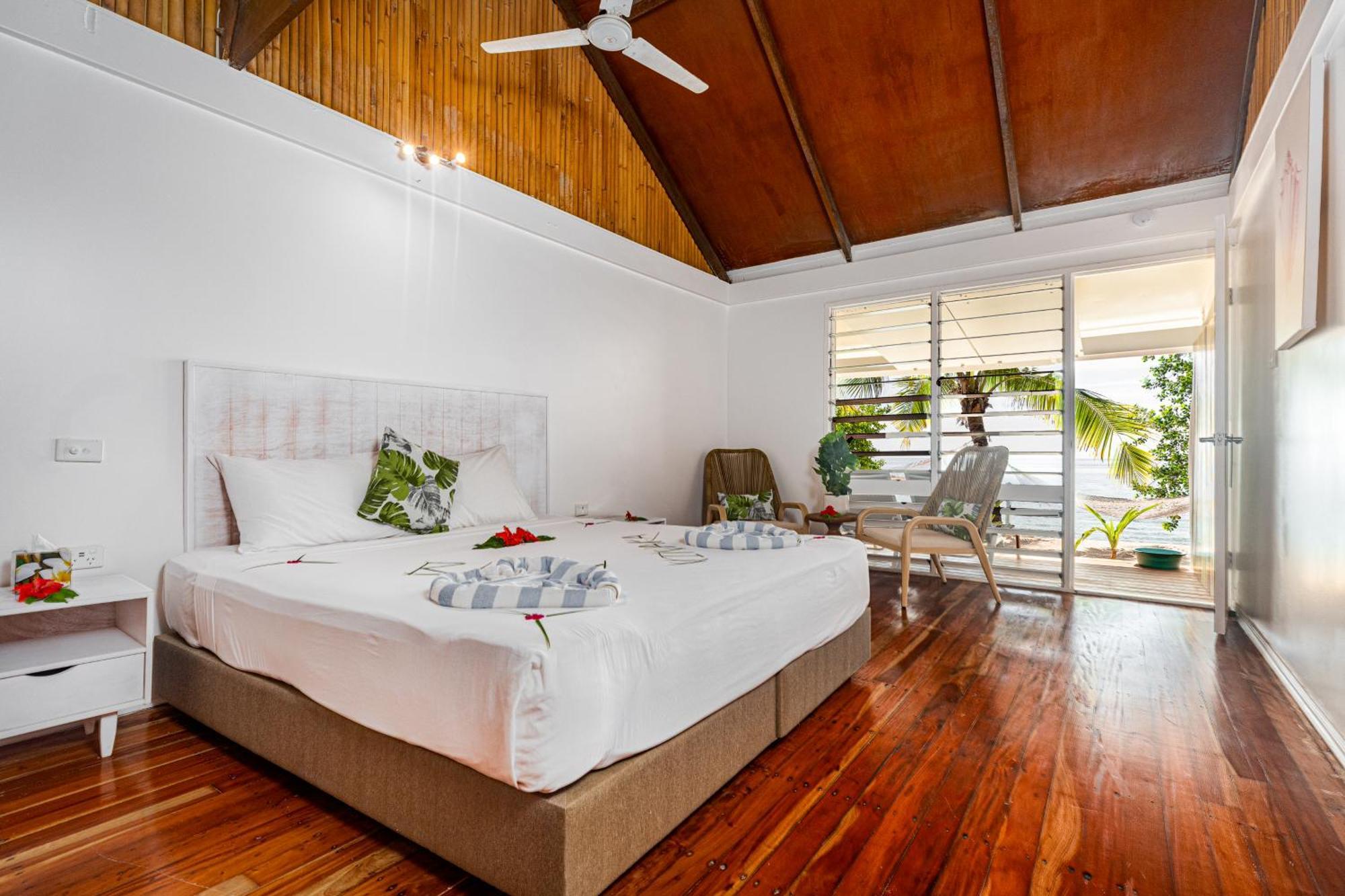 Beachcomber Island Resort Buitenkant foto
