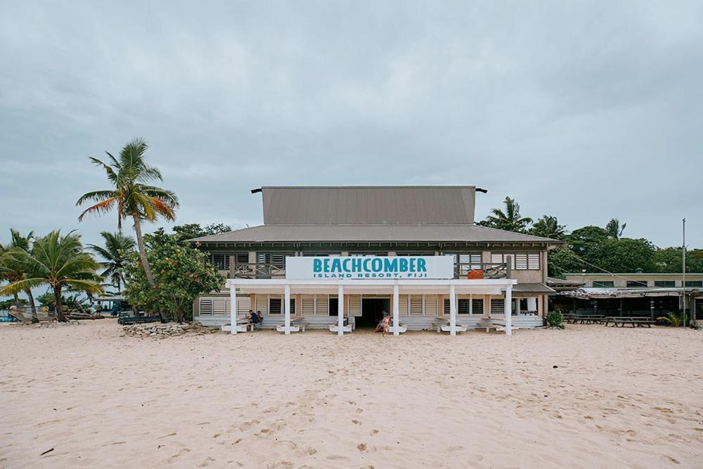 Beachcomber Island Resort Buitenkant foto