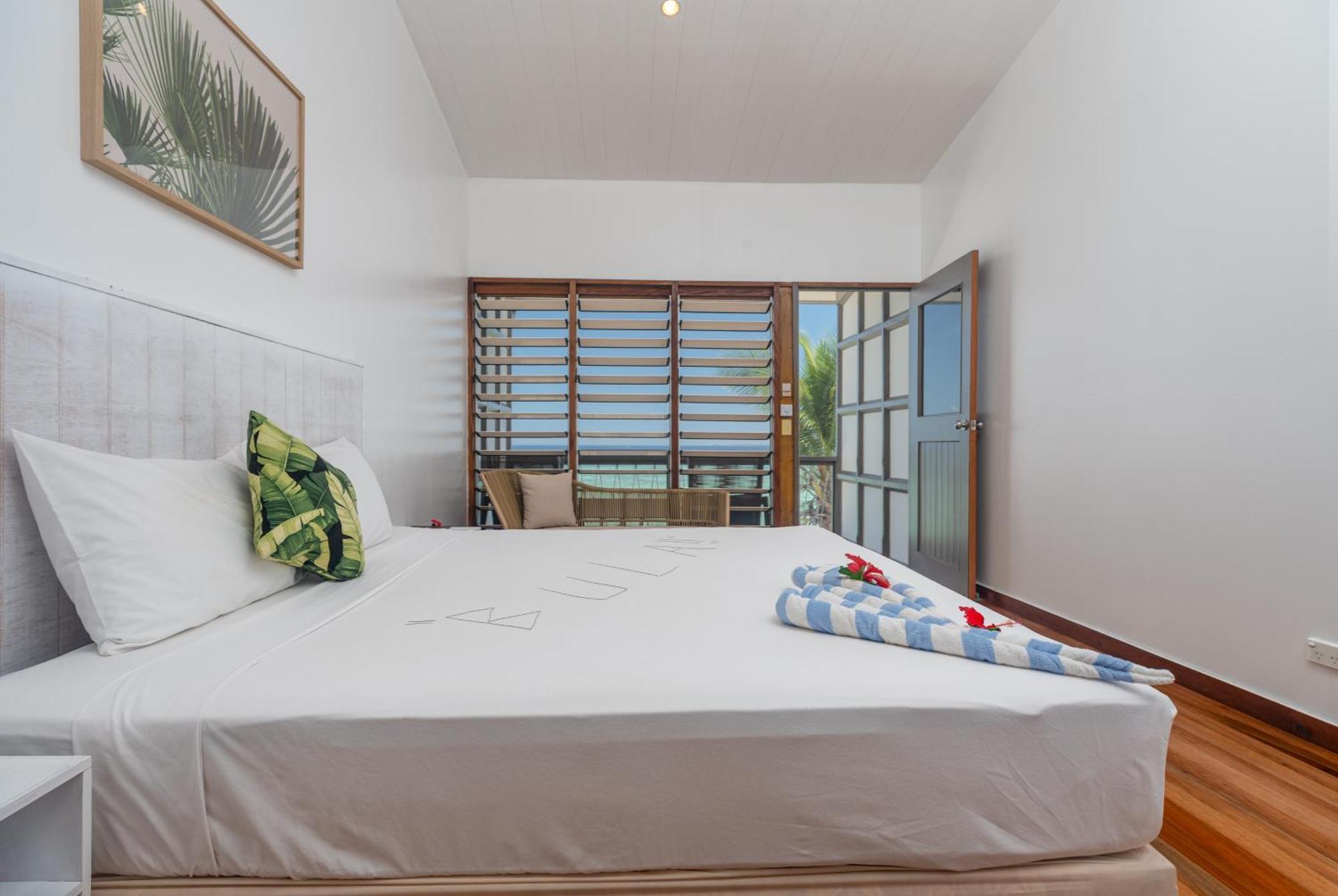 Beachcomber Island Resort Buitenkant foto
